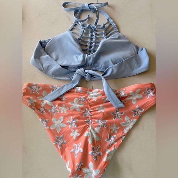 New BECCA knot tie braided halter top pink floral ruched bottom bikini set - Picture 2 of 5